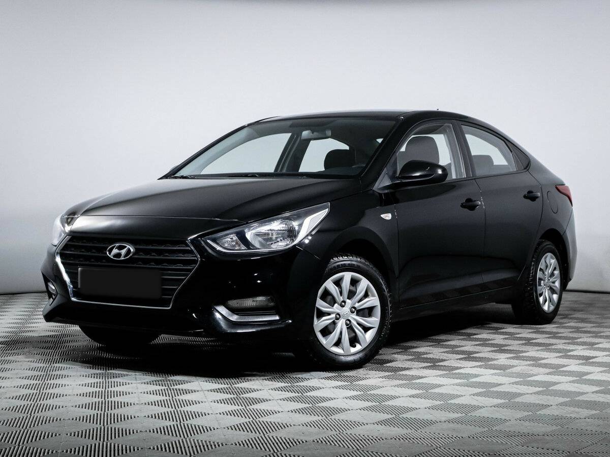 Hyundai Solaris 2018 года с пробегом. Посмотреть фото