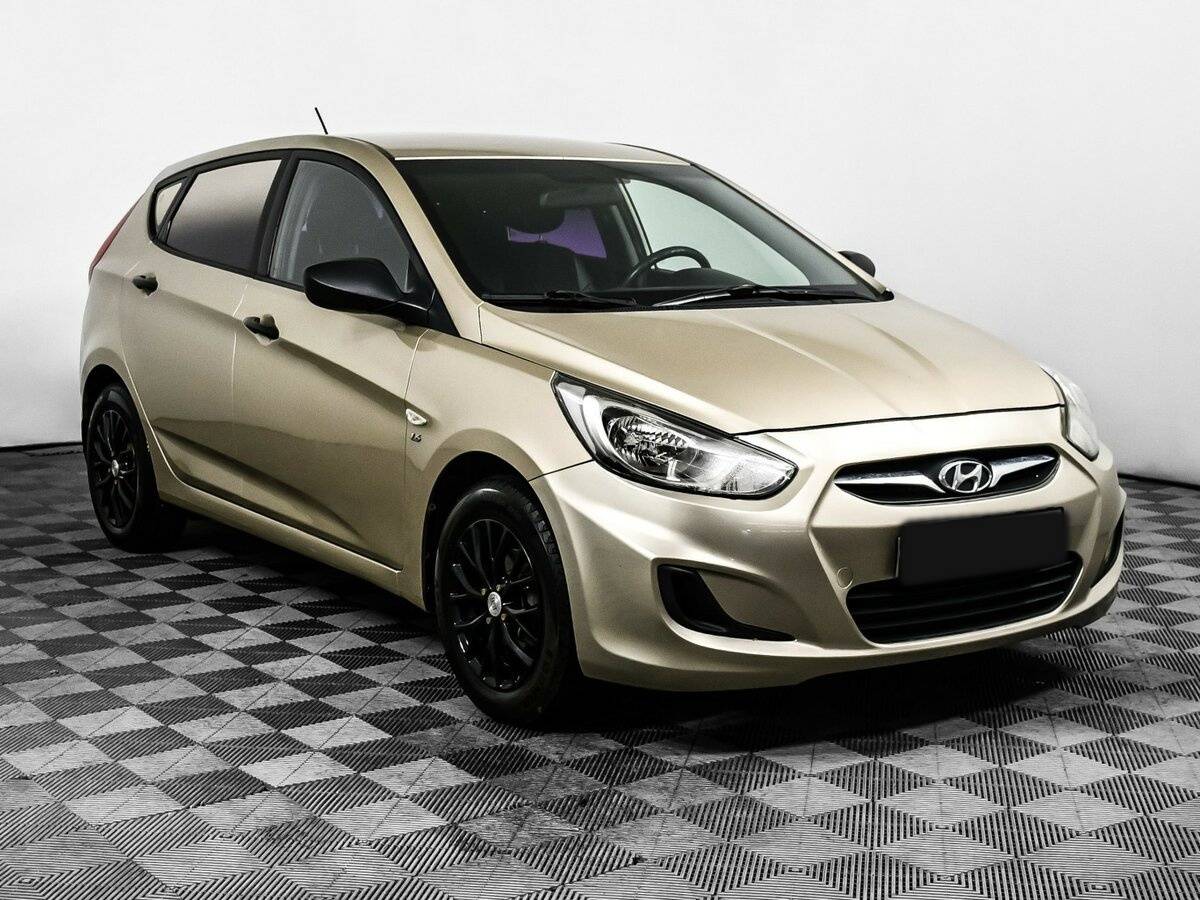 Hyundai Solaris 2012 года с пробегом. Фото: #2