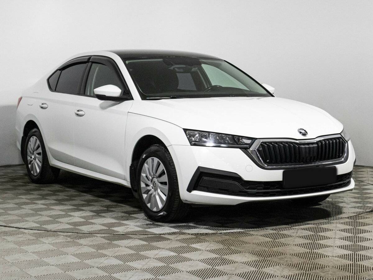 Skoda Octavia 2021 года с пробегом. Фото: #2