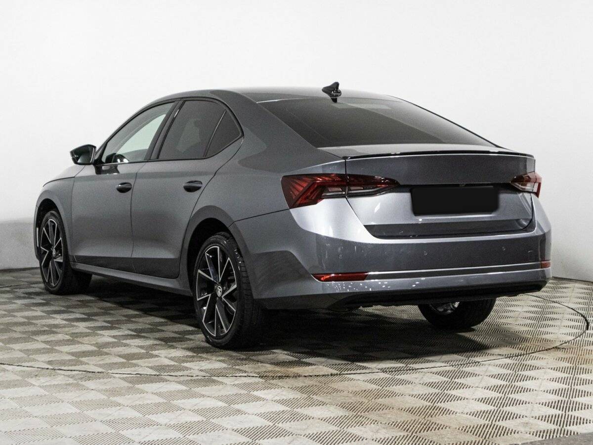 Skoda Octavia 2020 года с пробегом. Фото: #6