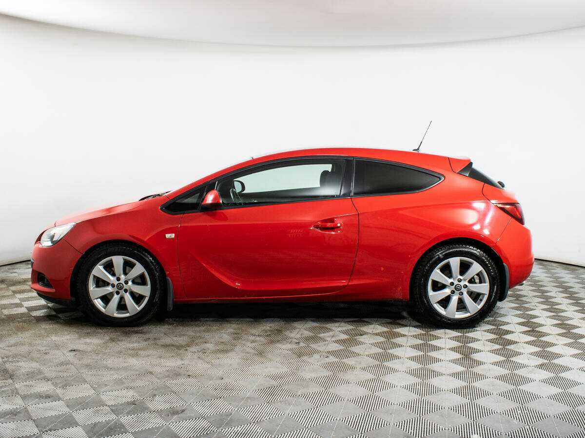 Opel Astra 2013 года с пробегом. Фото: #6