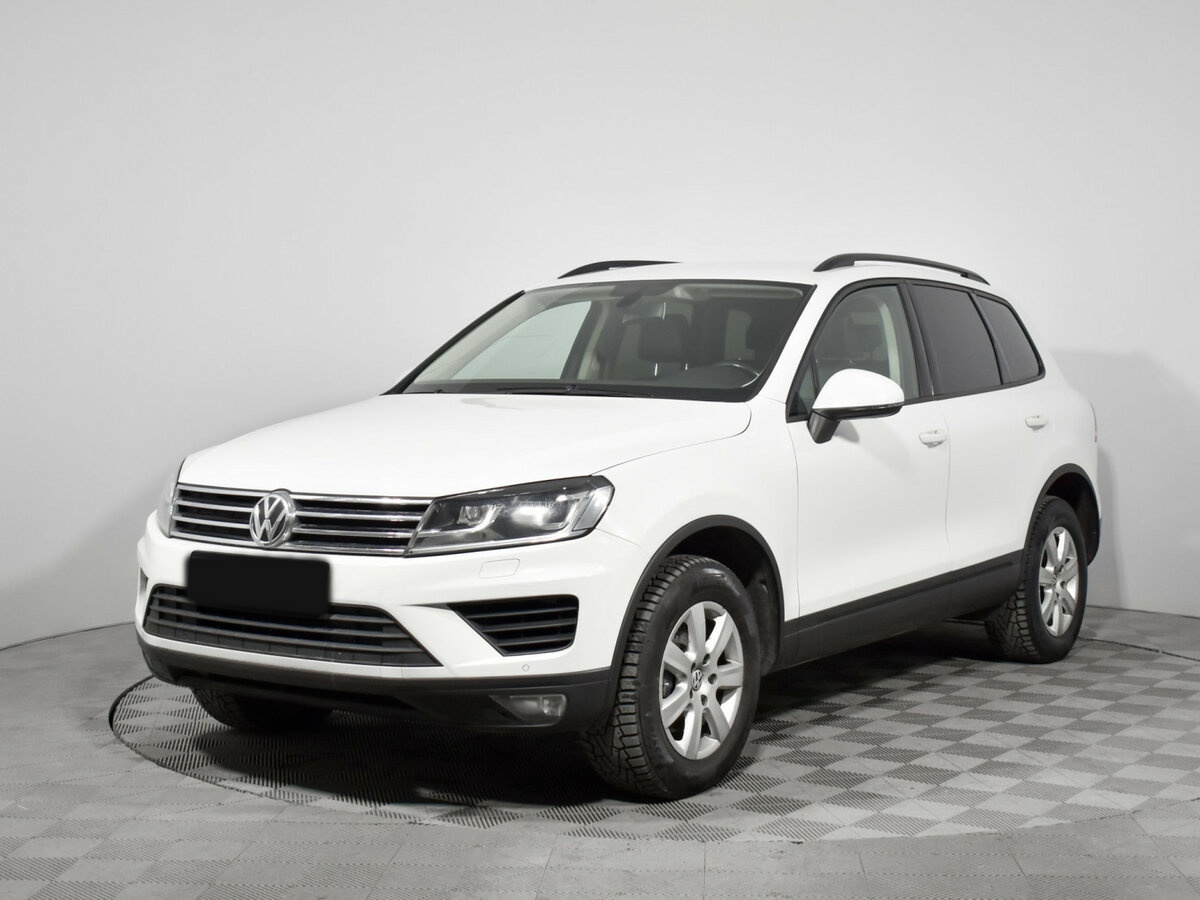 Volkswagen Touareg 2015 года с пробегом. Фото: #0