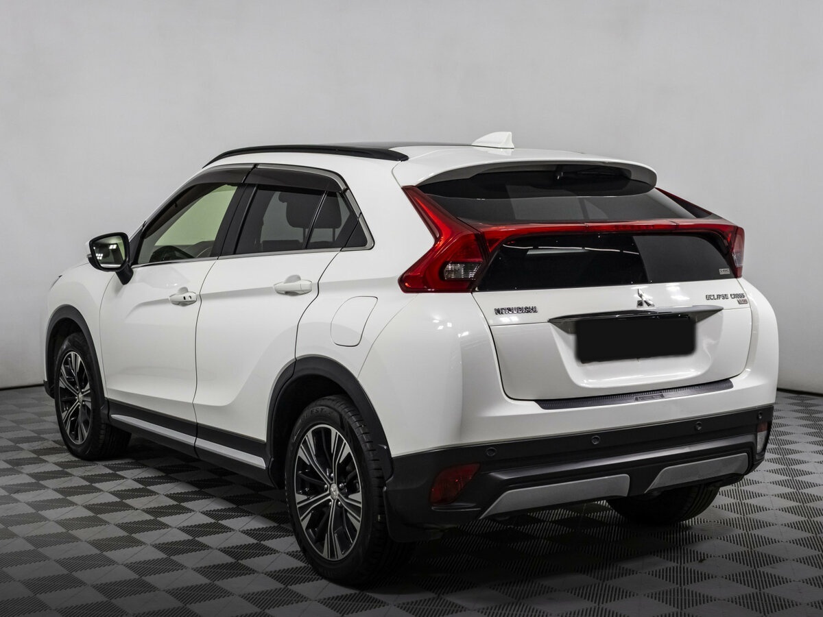 Mitsubishi Eclipse Cross 2018 года с пробегом. Фото: #5