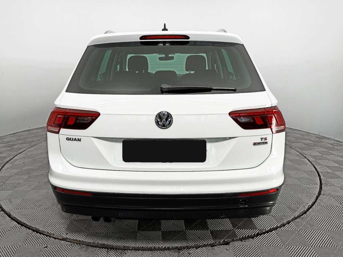 Volkswagen Tiguan 2017 года с пробегом. Фото: #5