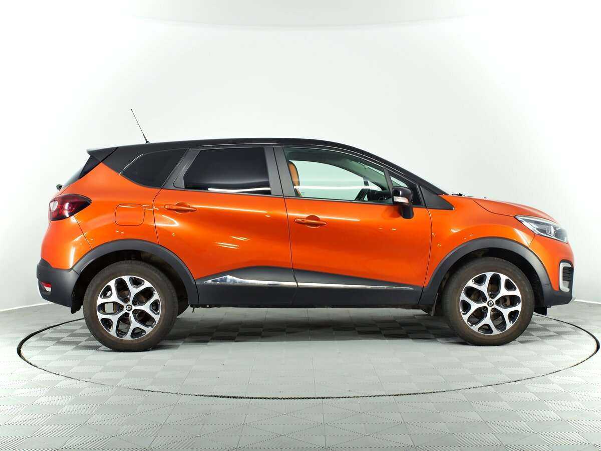 Renault Kaptur 2016 года с пробегом. Фото: #3