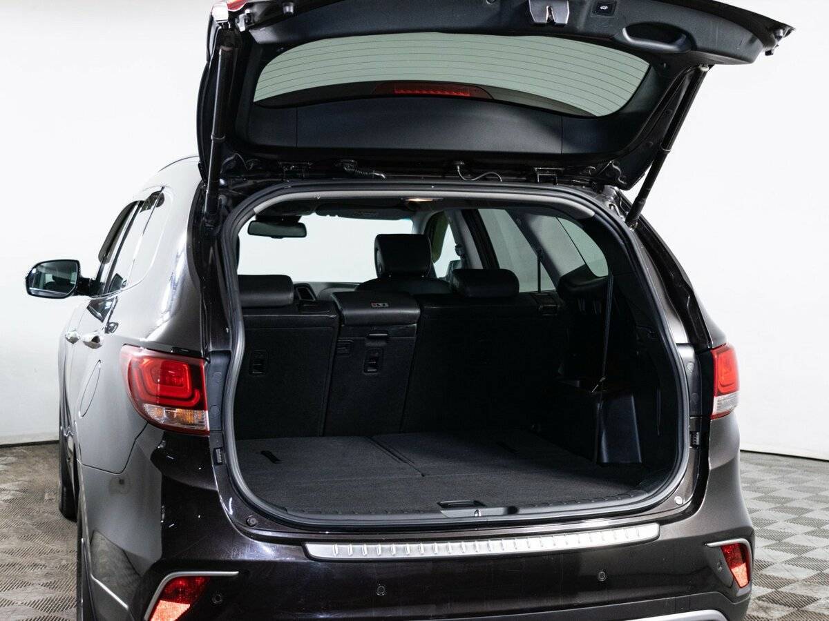 Hyundai Santa Fe 2017 года с пробегом. Фото: #8