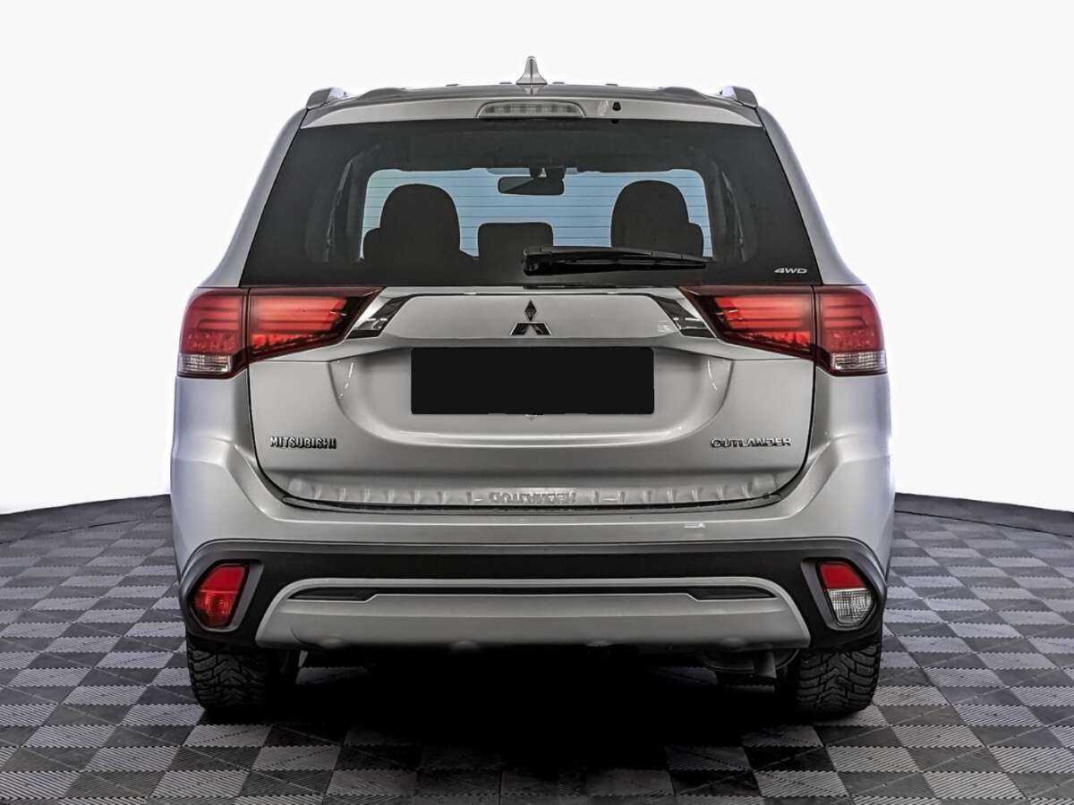 Mitsubishi Outlander 2020 года с пробегом. Фото: #5