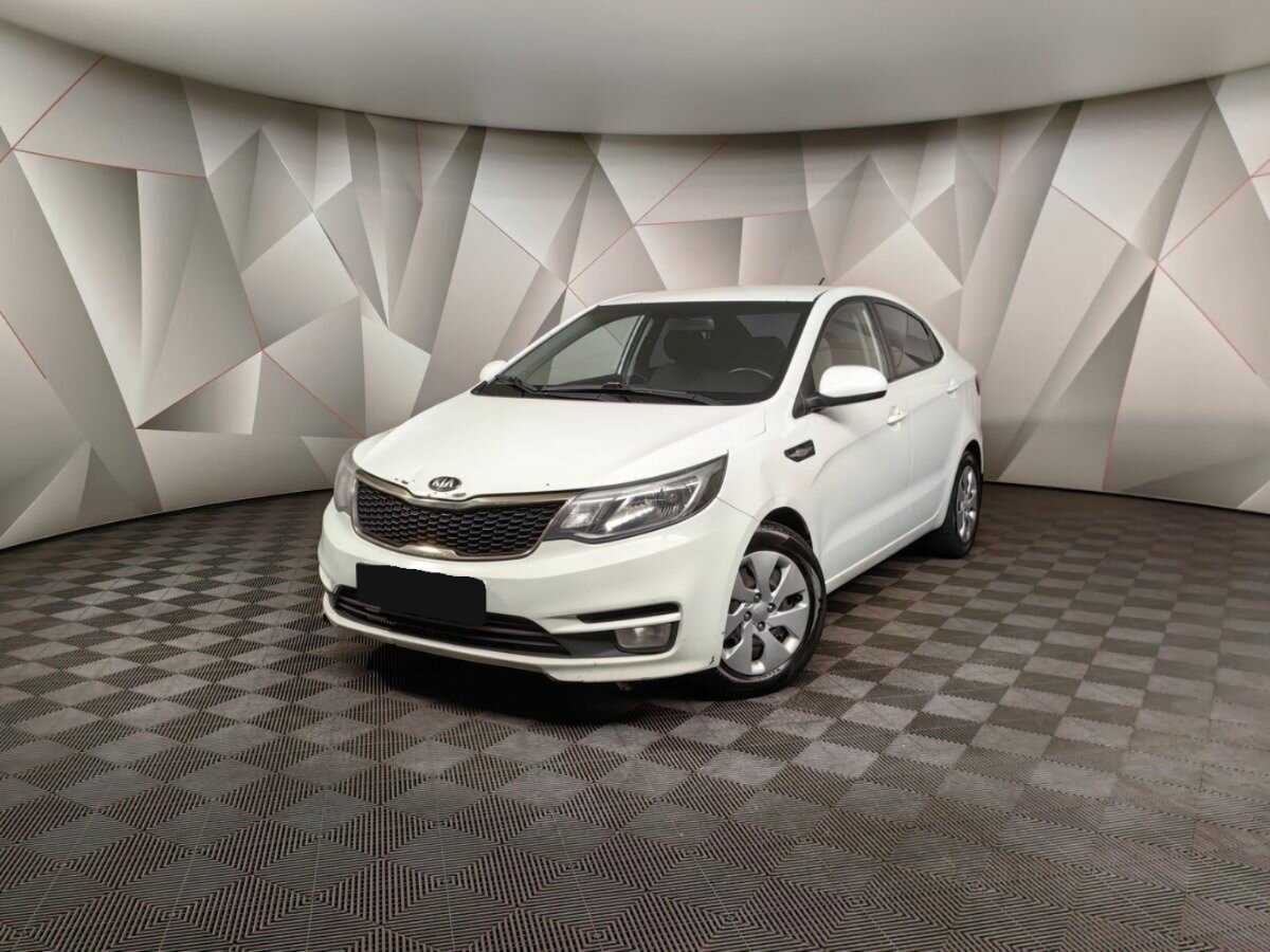 Kia Rio 2015 года с пробегом. Посмотреть фото