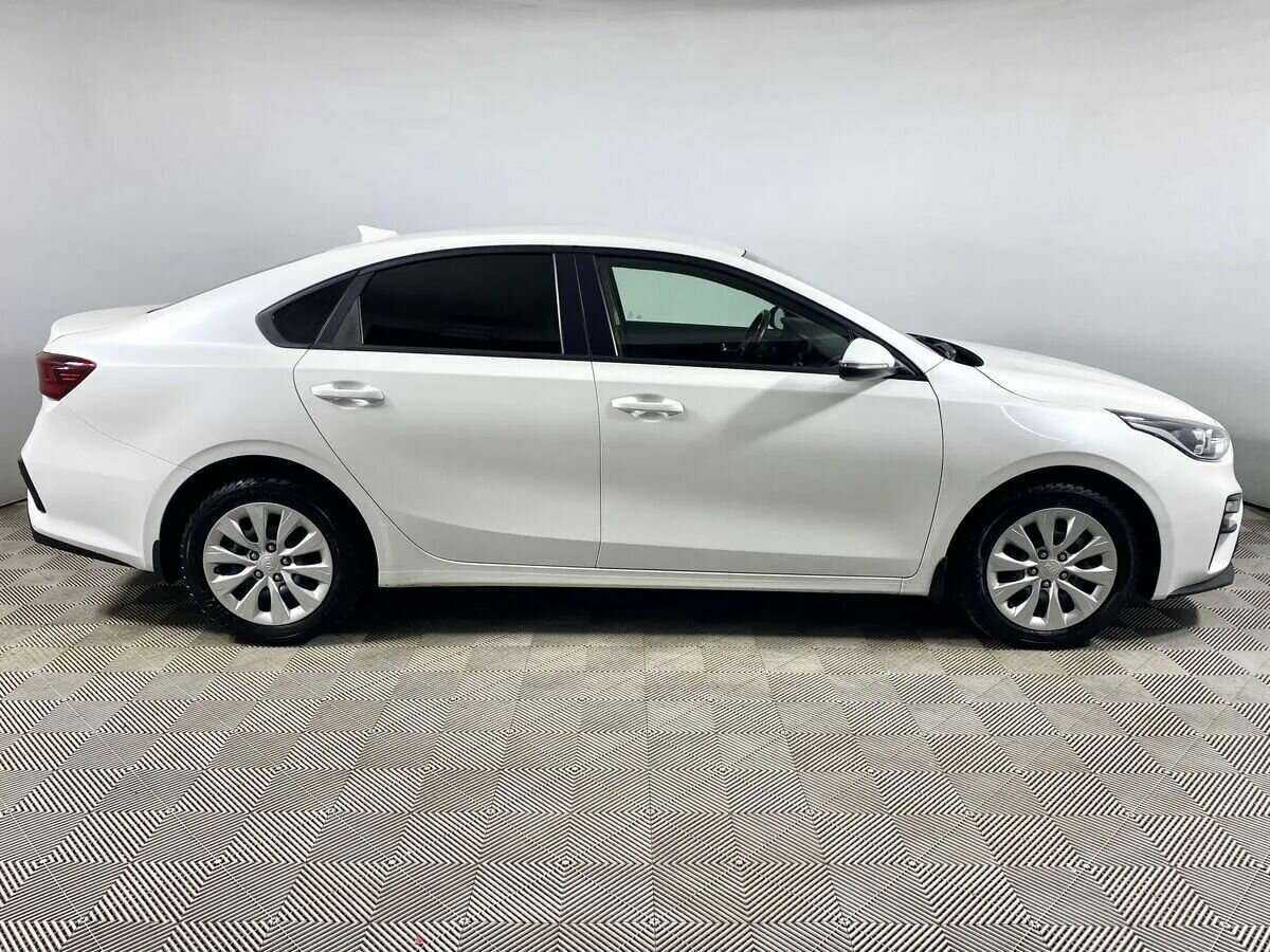 Kia Cerato 2019 года с пробегом. Посмотреть фото