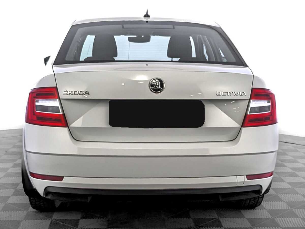 Skoda Octavia 2017 года с пробегом. Фото: #5