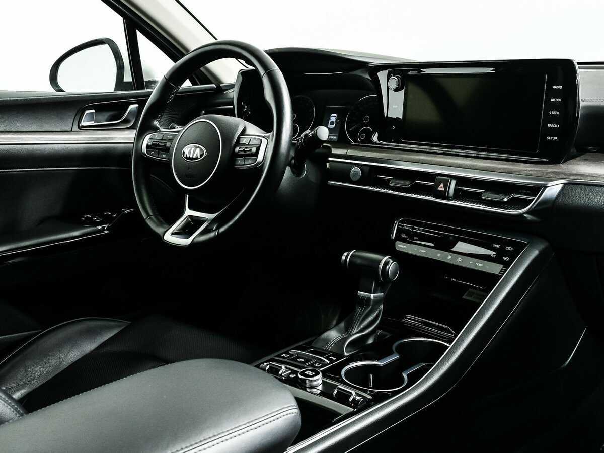 Kia K5 2020 года с пробегом. Фото: #8