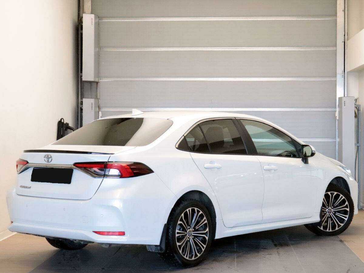 Toyota Corolla 2019 года с пробегом. Фото: #3