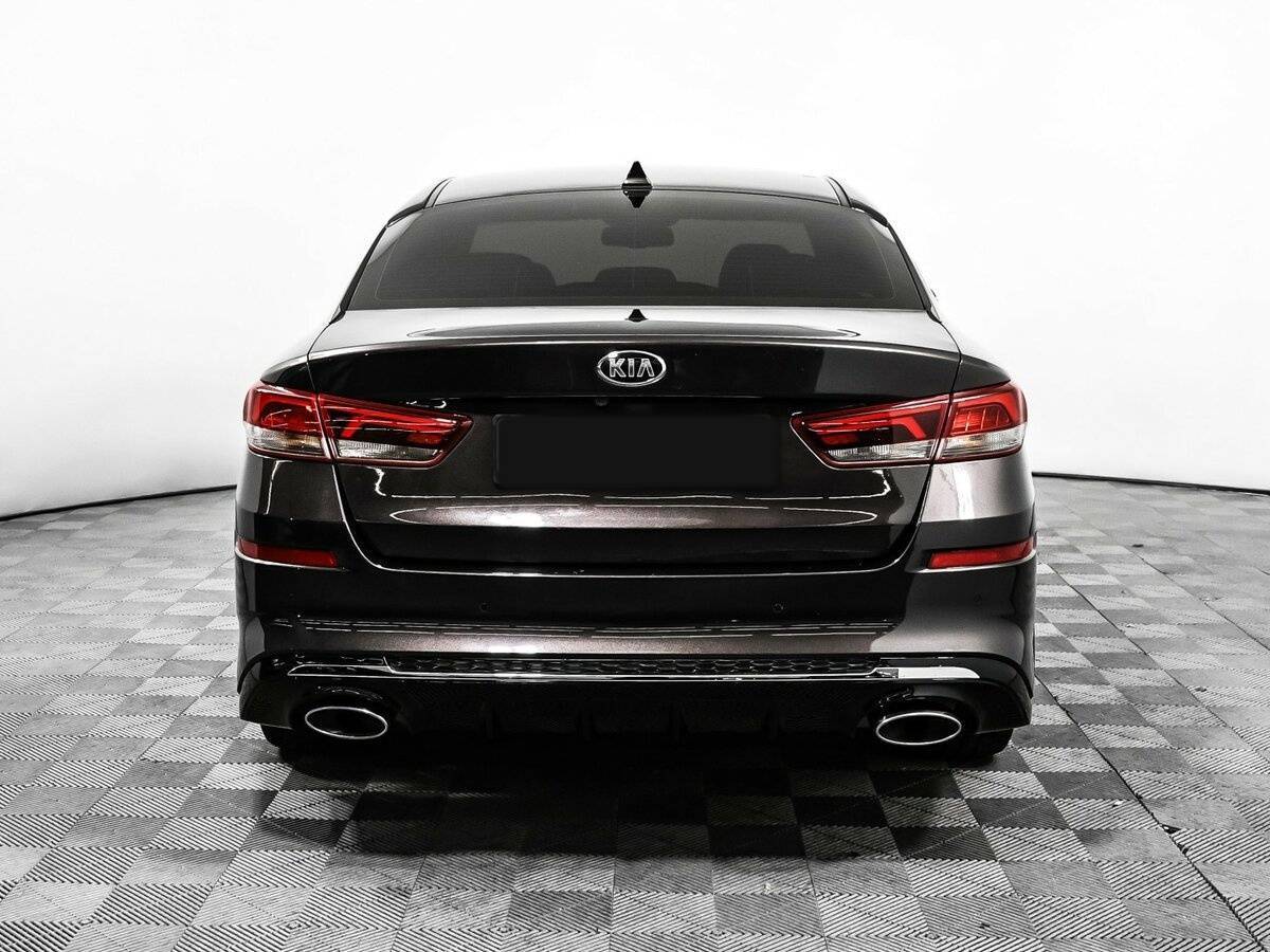 Kia Optima 2018 года с пробегом. Фото: #5