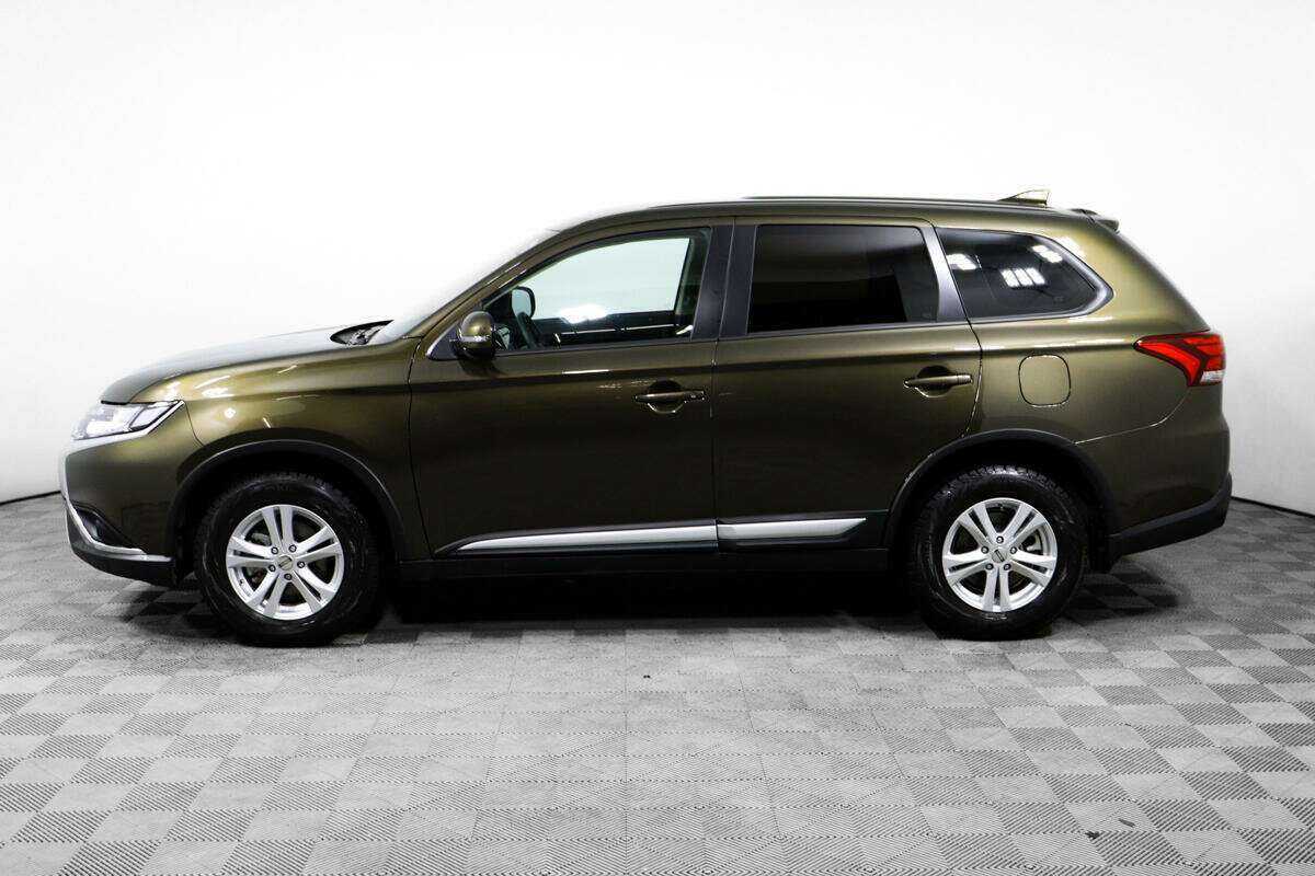 Mitsubishi Outlander 2020 года с пробегом. Фото: #7