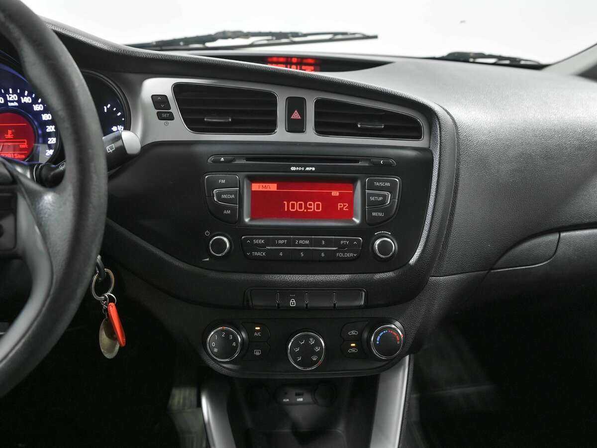 Kia Ceed 2012 года с пробегом. Фото: #8