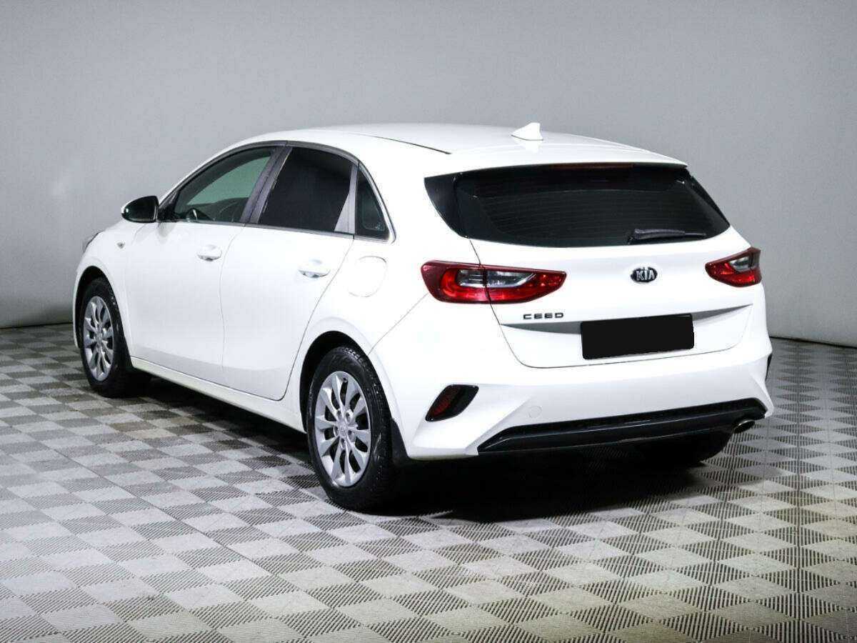 Kia Ceed 2018 года с пробегом. Фото: #5