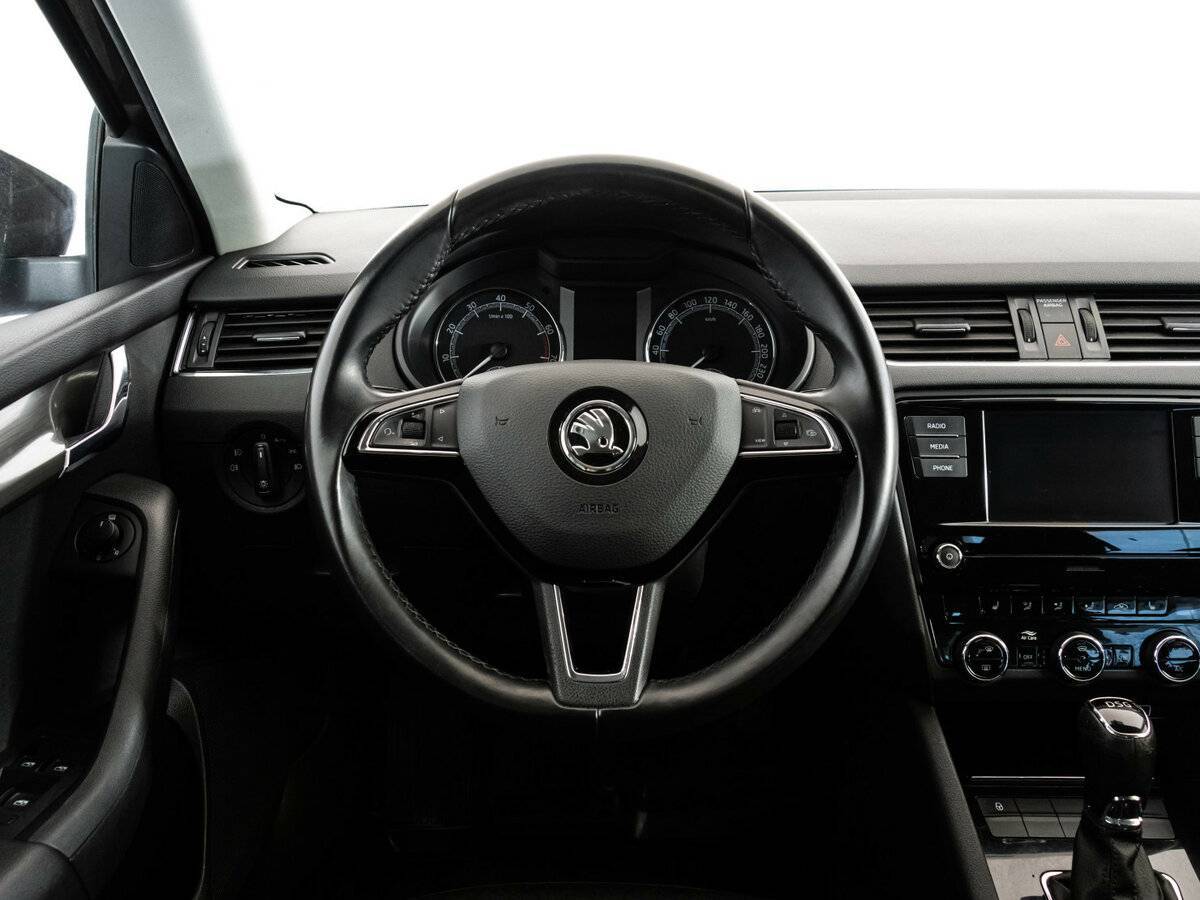 Skoda Octavia 2018 года с пробегом. Фото: #11