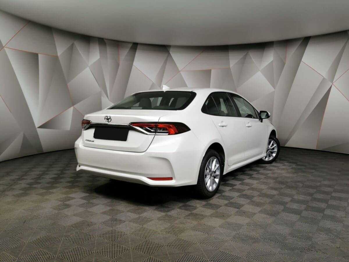 Toyota Corolla 2019 года с пробегом. Фото: #1
