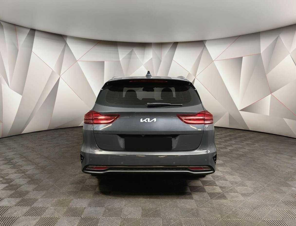 Kia Ceed 2022 года с пробегом. Фото: #7