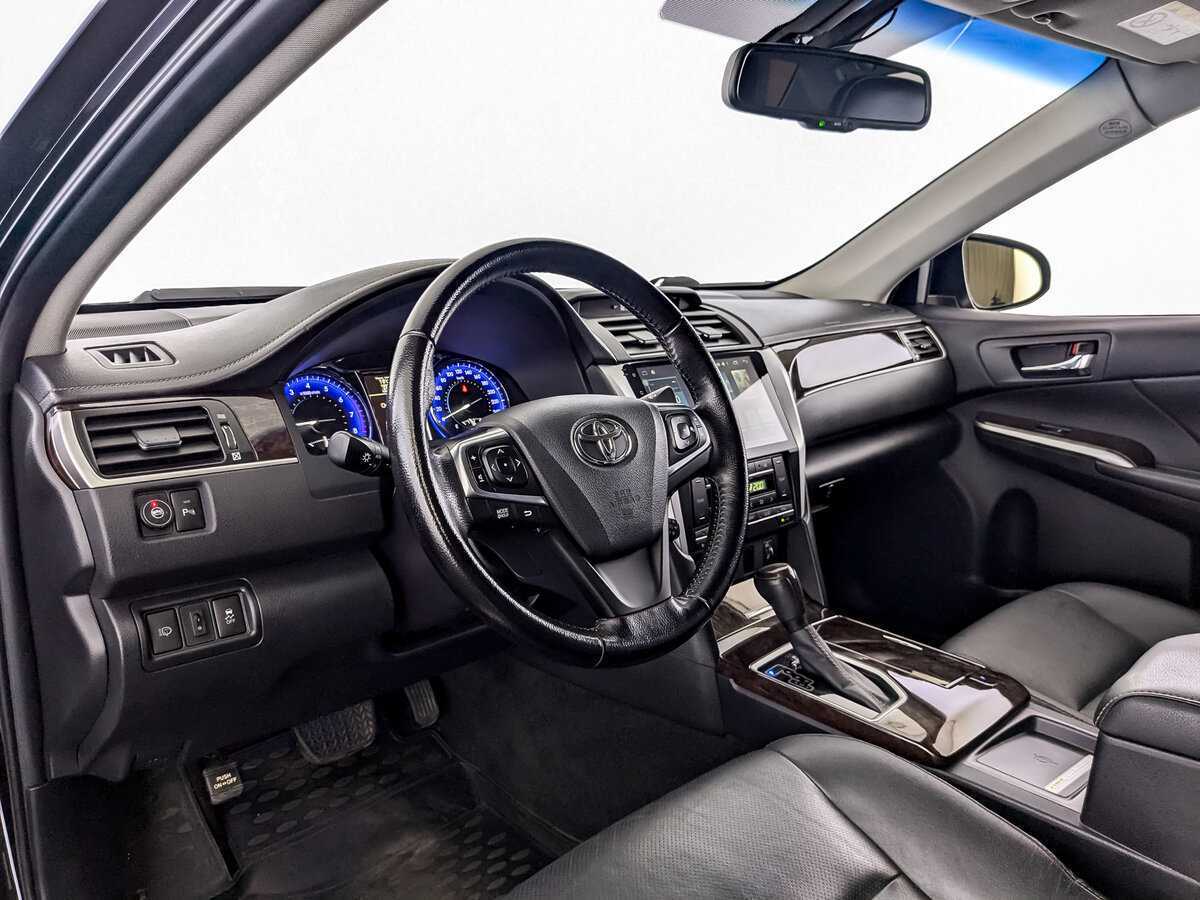 Toyota Camry 2016 года с пробегом. Фото: #13