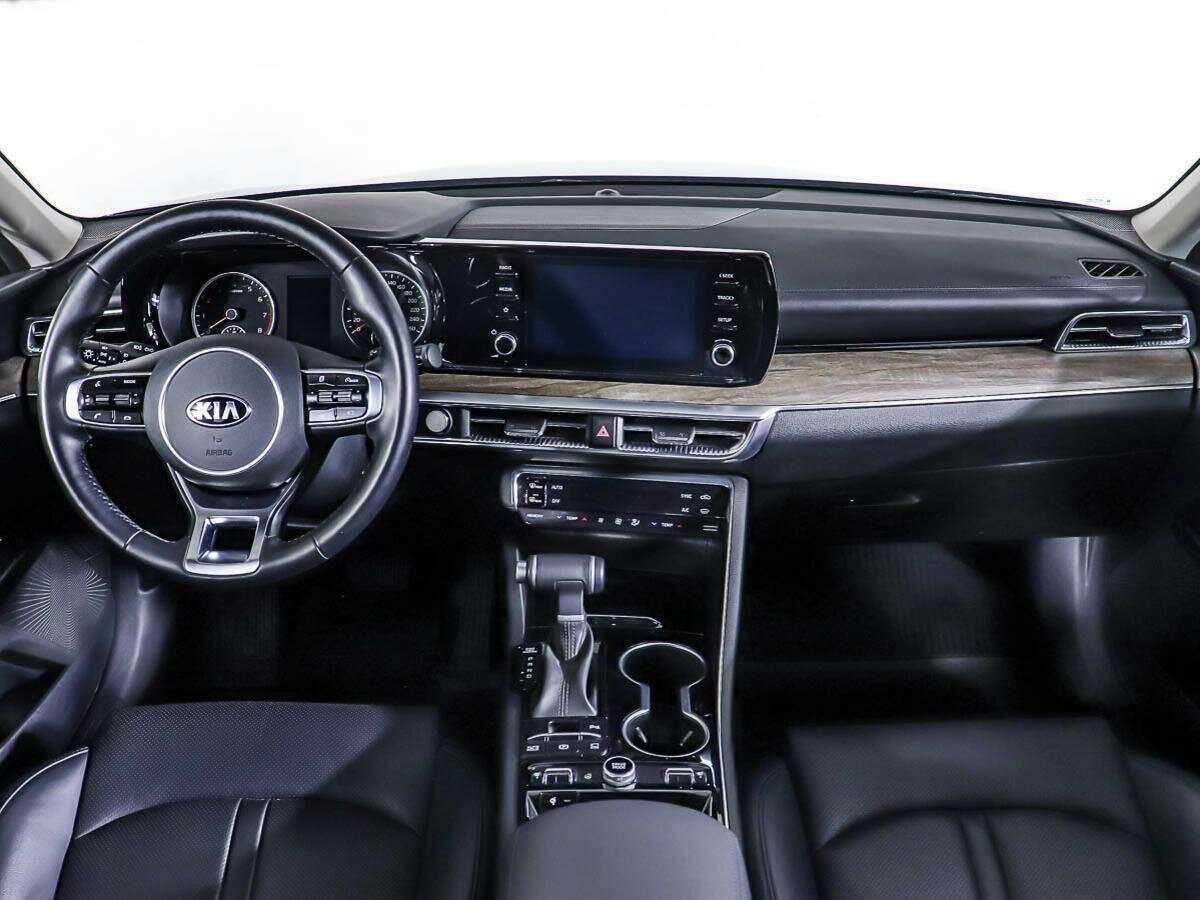 Kia K5 2021 года с пробегом. Фото: #10