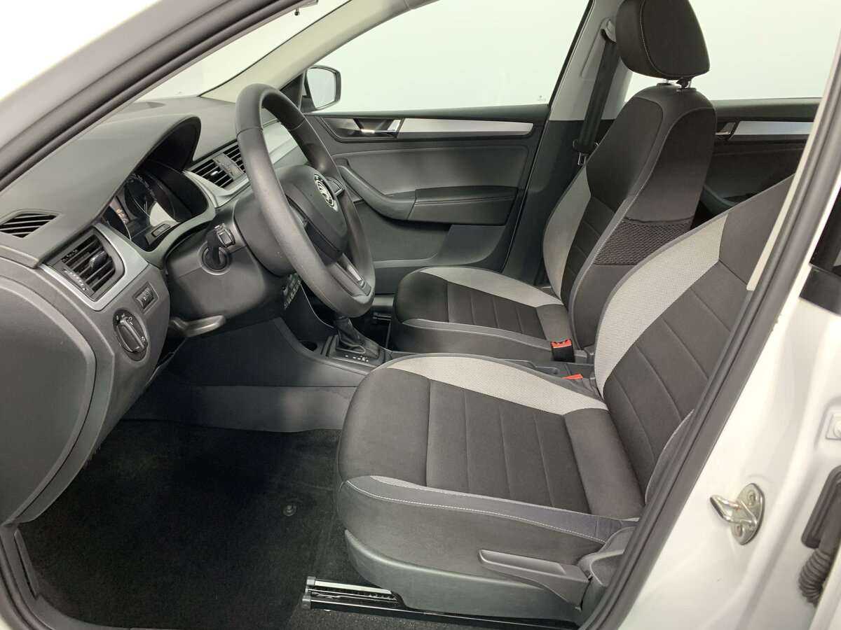 Skoda Rapid 2019 года с пробегом. Фото: #11