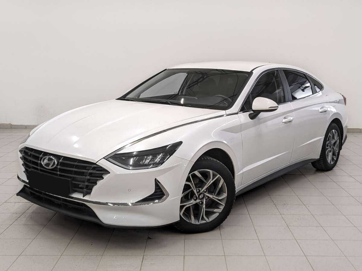 Hyundai Sonata 2020 года с пробегом. Посмотреть фото
