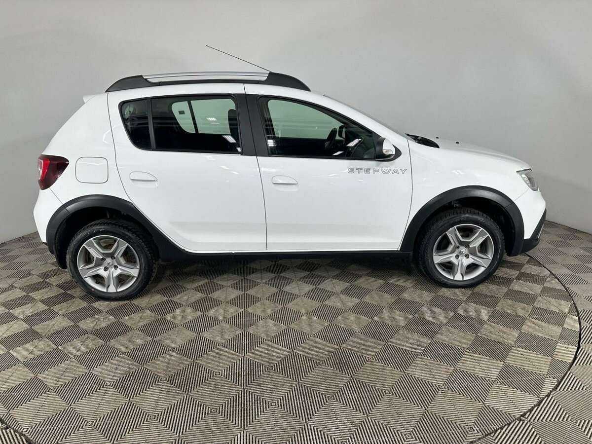 Renault Sandero 2019 года с пробегом. Фото: #3