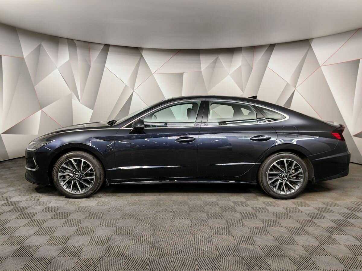 Hyundai Sonata 2022 года с пробегом. Фото: #4
