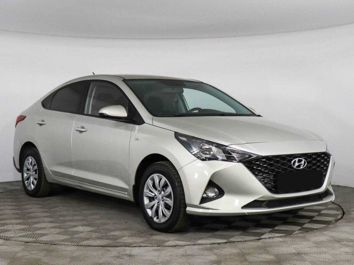 Hyundai Solaris 2020 года с пробегом. Фото: #2