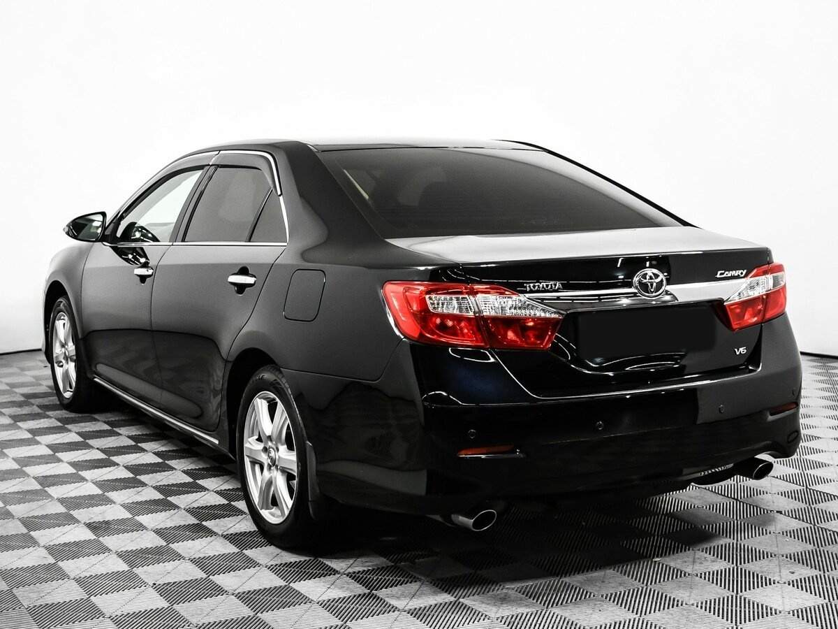 Toyota Camry 2012 года с пробегом. Фото: #6