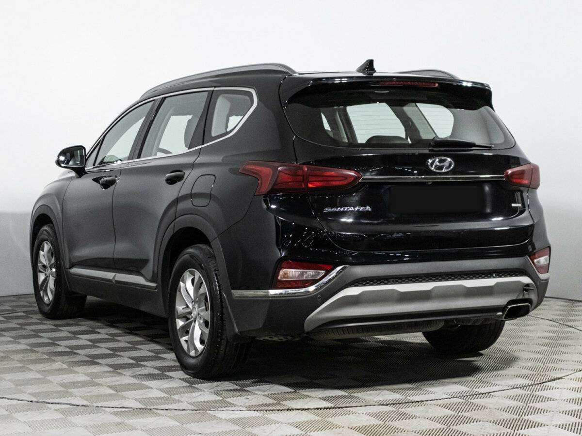 Hyundai Santa Fe 2018 года с пробегом. Фото: #5