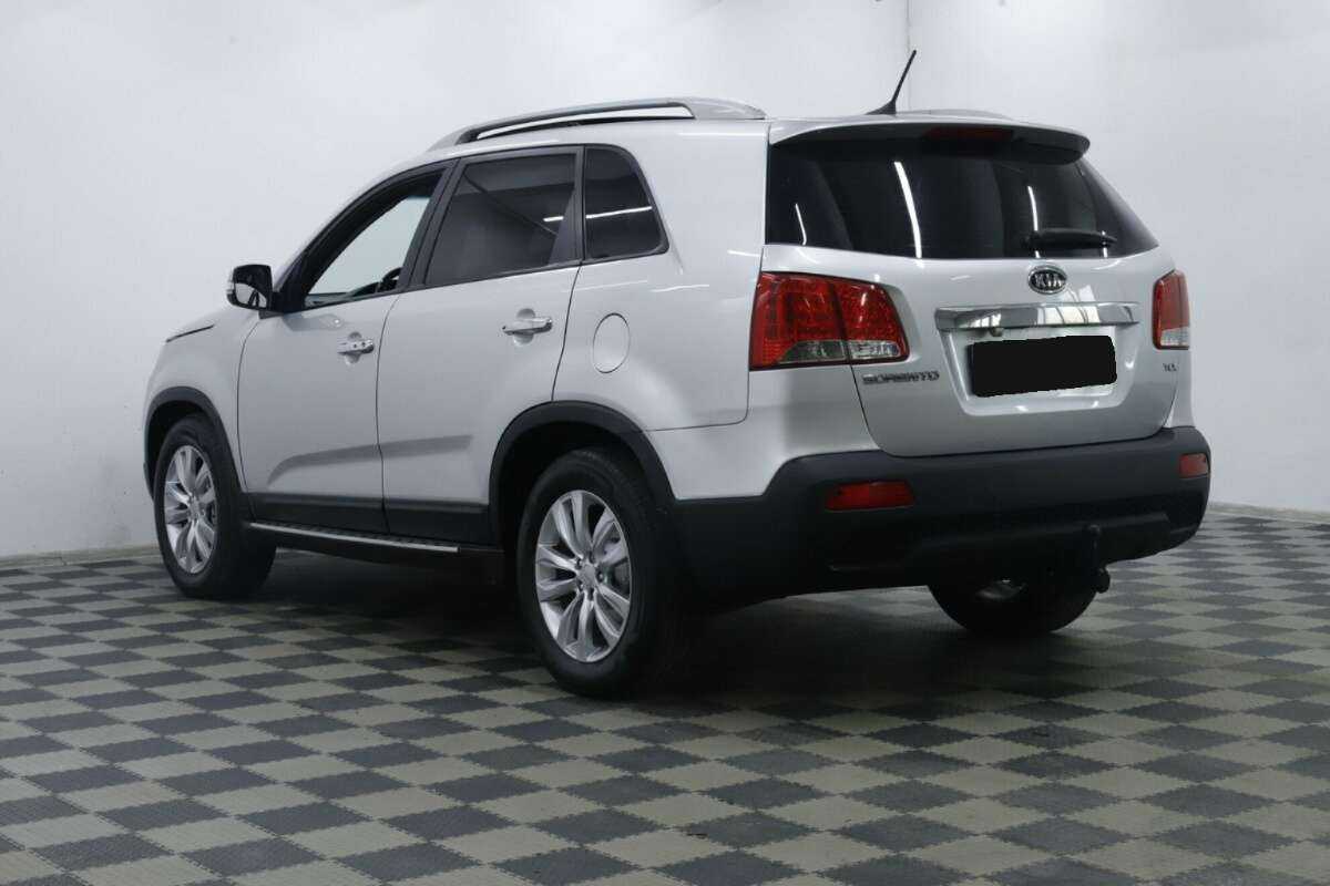 Kia Sorento 2012 года с пробегом. Фото: #1