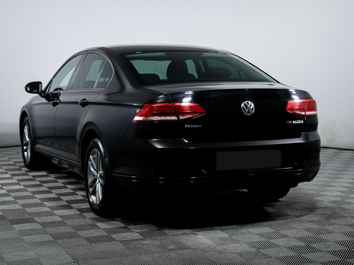 Volkswagen Passat 2016 года с пробегом. Фото: #5