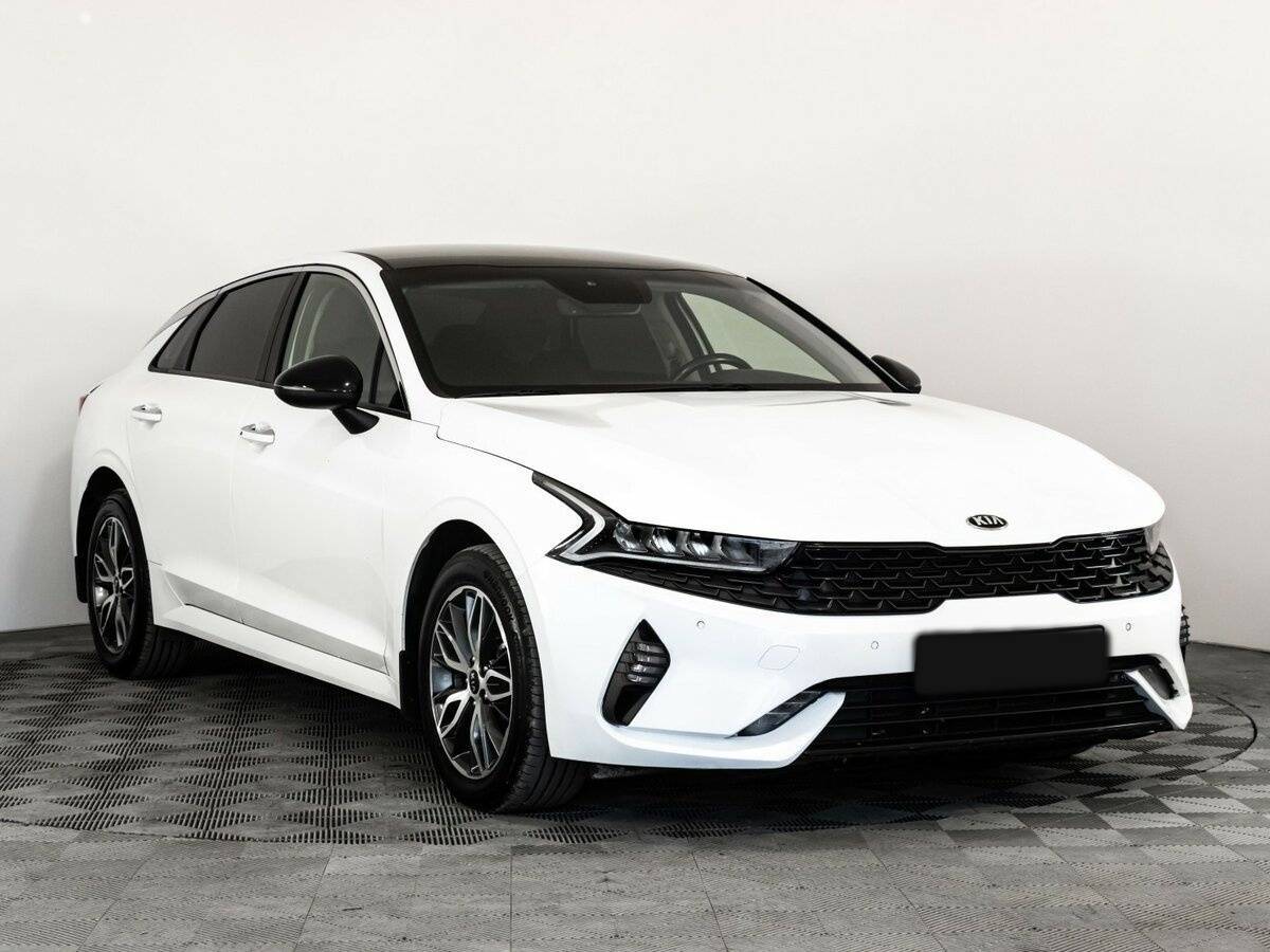 Kia K5 2021 года с пробегом. Фото: #2