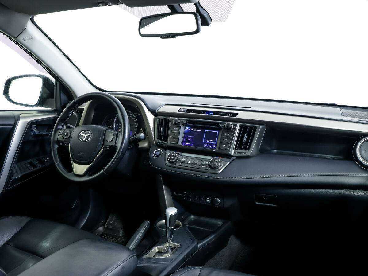 Toyota RAV4 2013 года с пробегом. Фото: #8
