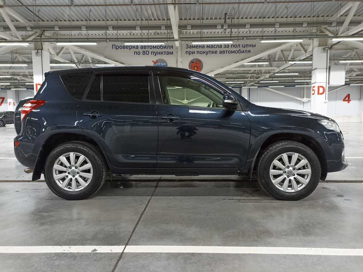 Toyota RAV4 2012 года с пробегом. Фото: #3