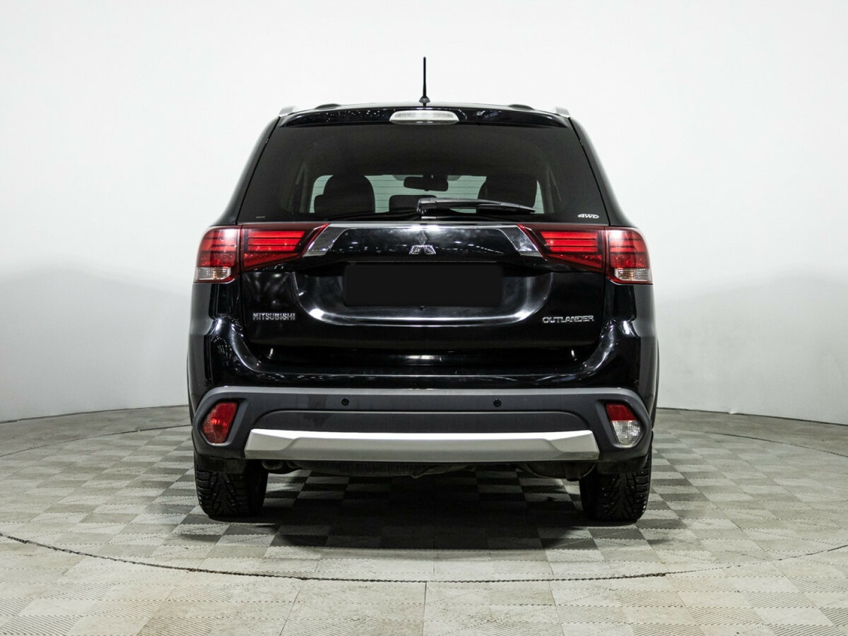 Mitsubishi Outlander 2016 года с пробегом. Фото: #4