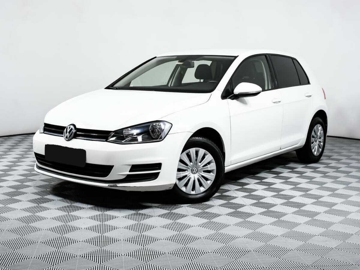 Volkswagen Golf 2015 года с пробегом. Посмотреть фото