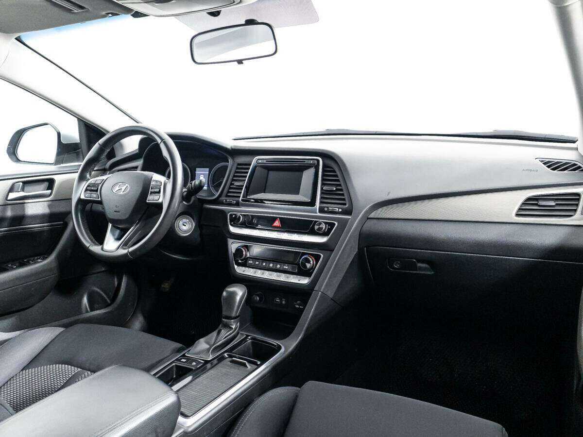 Hyundai Sonata 2018 года с пробегом. Фото: #8