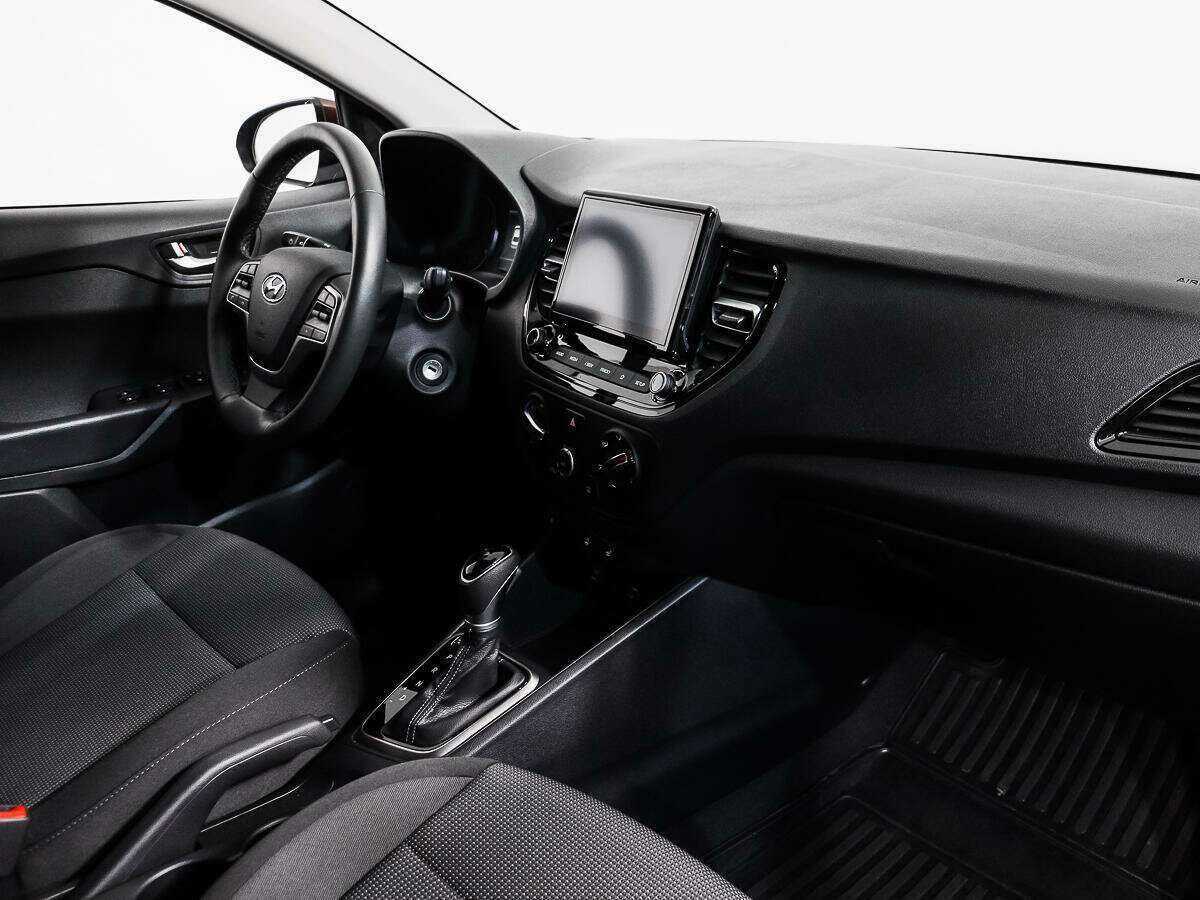 Hyundai Solaris 2021 года с пробегом. Фото: #8