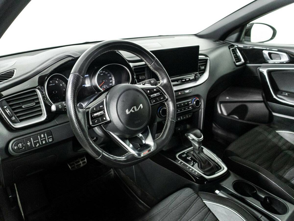 Kia Ceed 2021 года с пробегом. Фото: #11