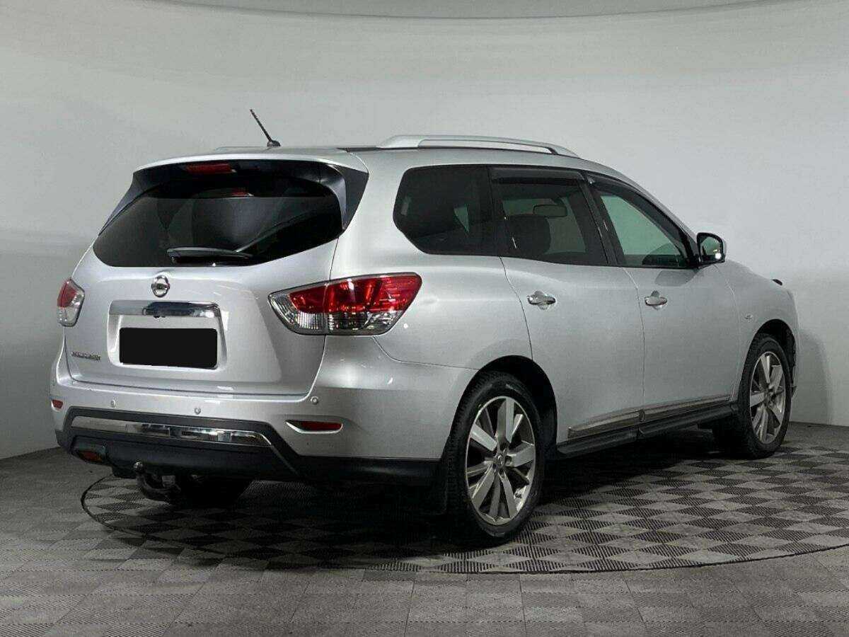 Nissan Pathfinder 2015 года с пробегом. Фото: #3