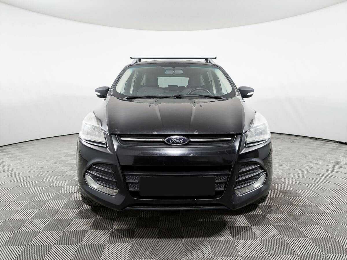 Ford Kuga 2014 года с пробегом. Фото: #1