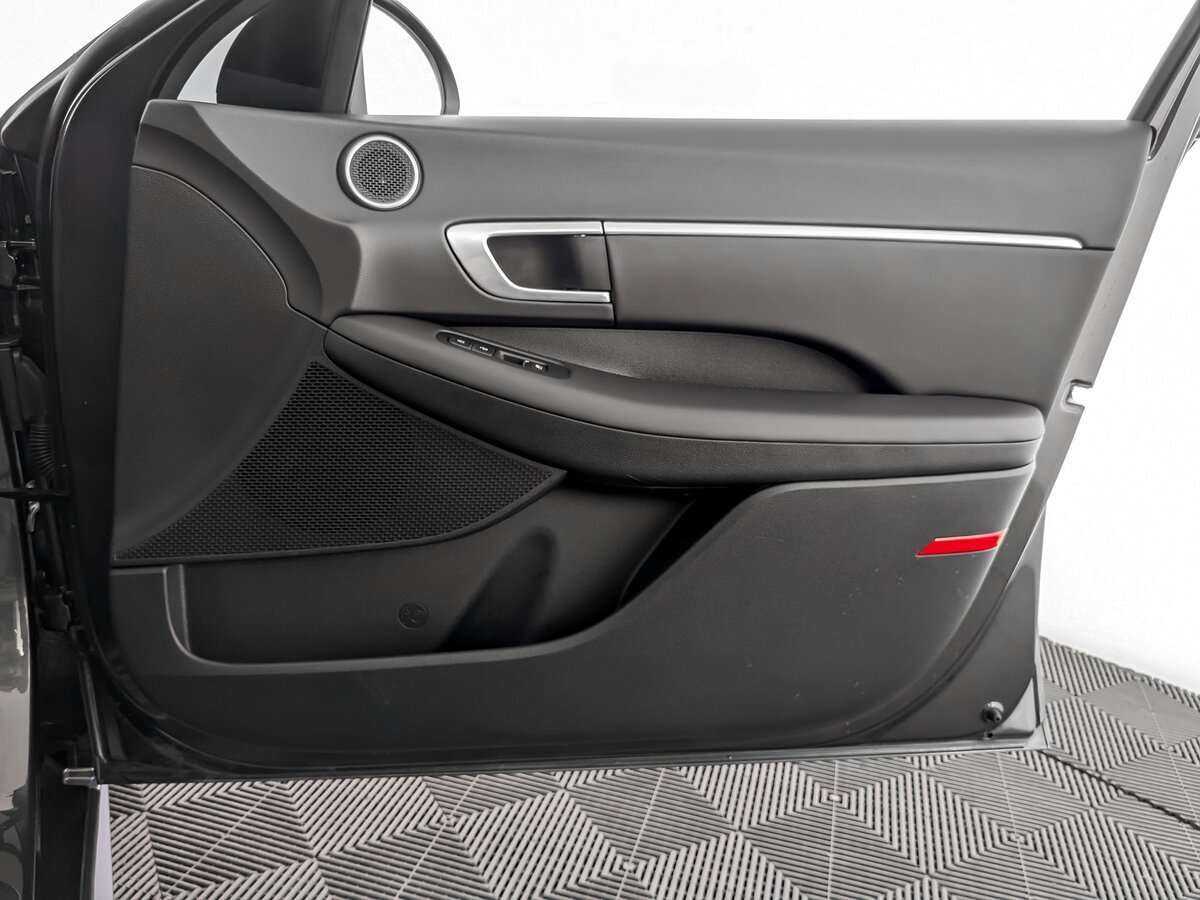 Hyundai Sonata 2021 года с пробегом. Фото: #19