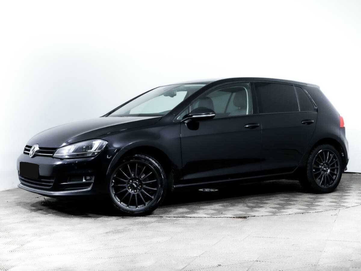 Volkswagen Golf 2013 года с пробегом. Фото: #0