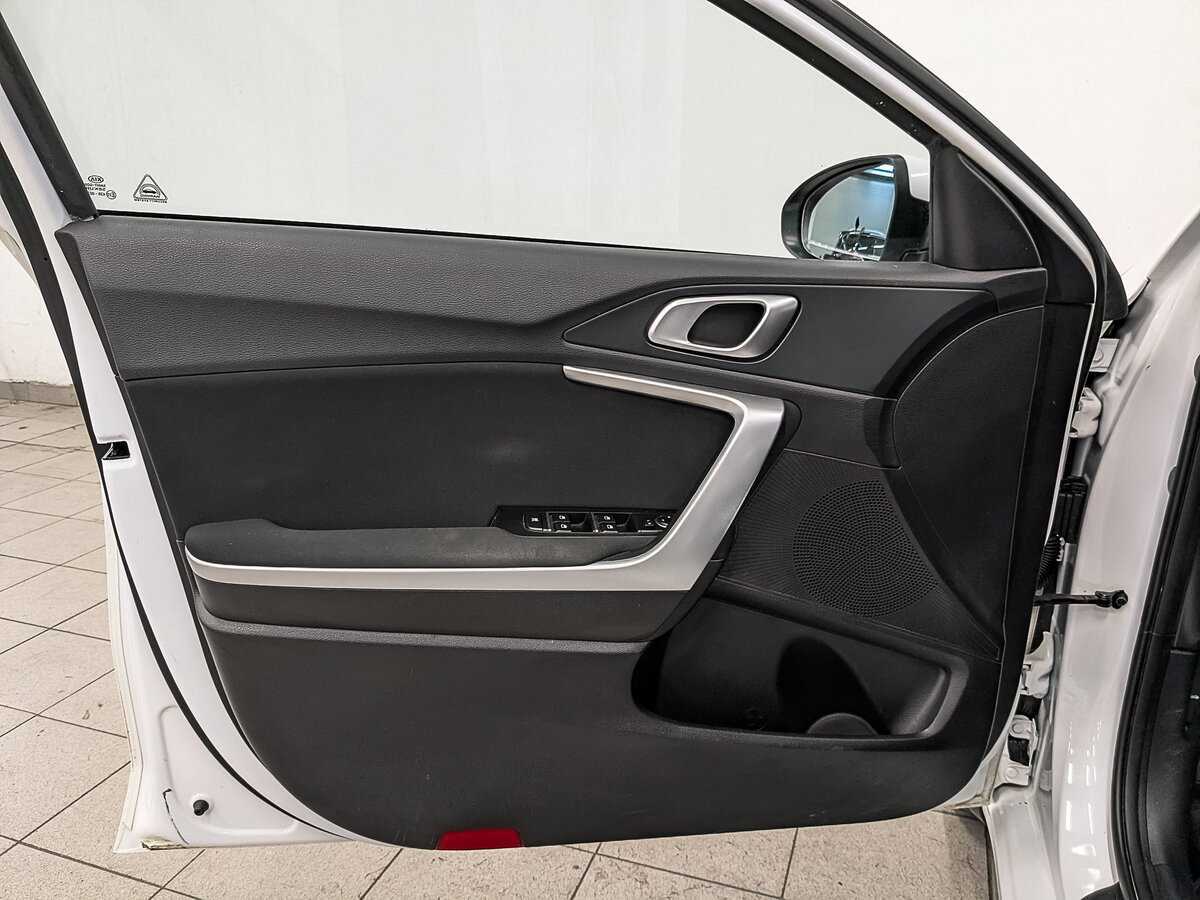 Kia Ceed 2018 года с пробегом. Фото: #16