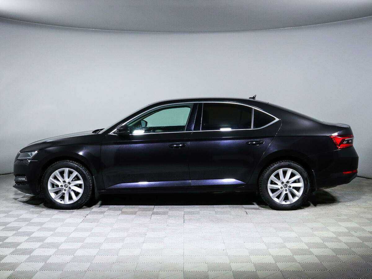 Skoda Superb 2020 года с пробегом. Фото: #6