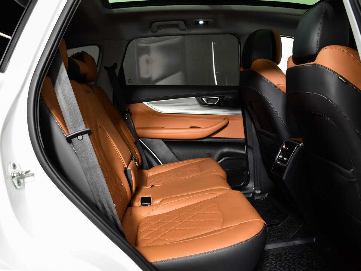 Chery Tiggo 8 Pro Max 2022 года с пробегом. Фото: #9