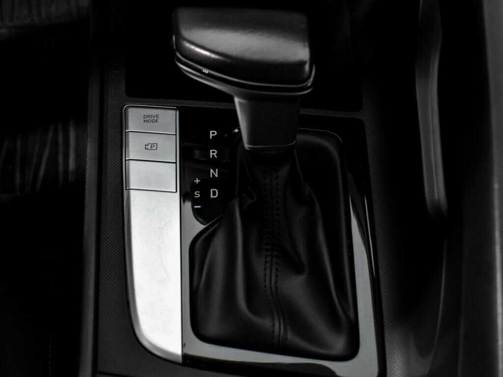 Hyundai Elantra 2021 года с пробегом. Фото: #6